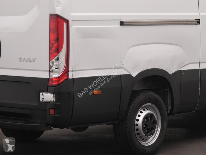 Veicolo commerciale Iveco 35S14