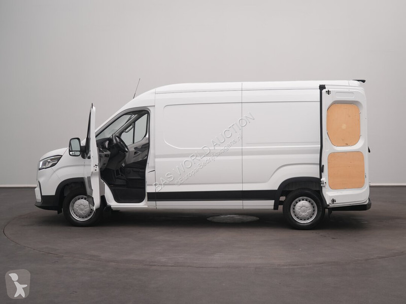 Véhicule utilitaire Maxus 9 9