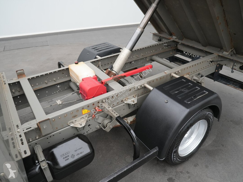 Veicolo commerciale Iveco 35C12