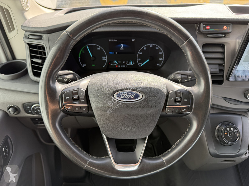 Veicolo commerciale Ford 68kWh 184PK L3H2 317km...