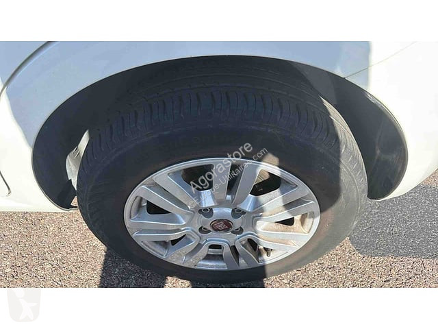 Коммерческий автомобиль Fiat PUNTO