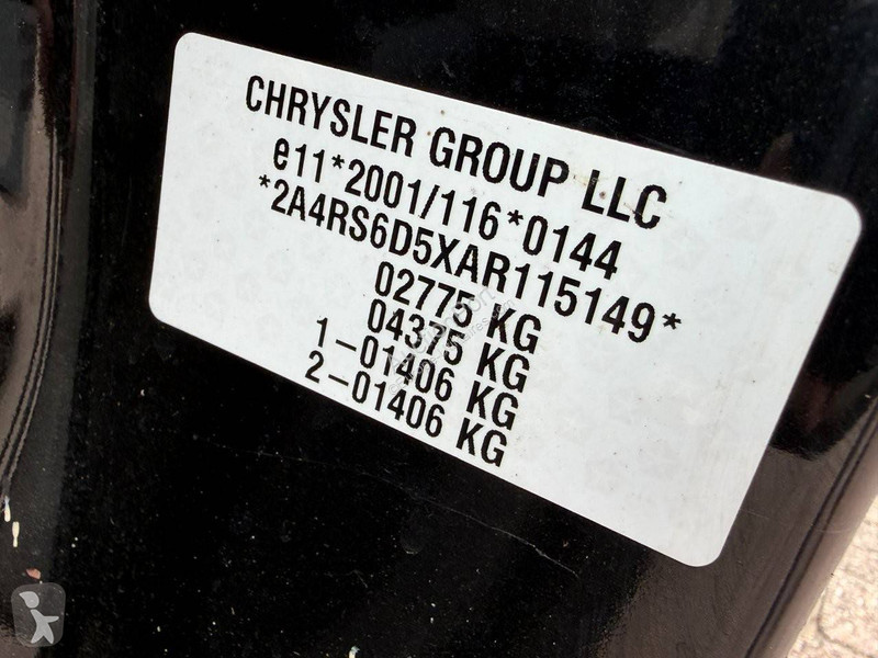 Chrysler 2.8 CRD Limited van