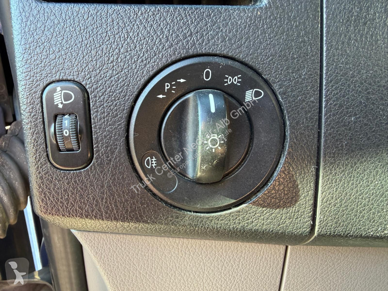 Véhicule utilitaire Mercedes 313 CDI 6 Sitze...