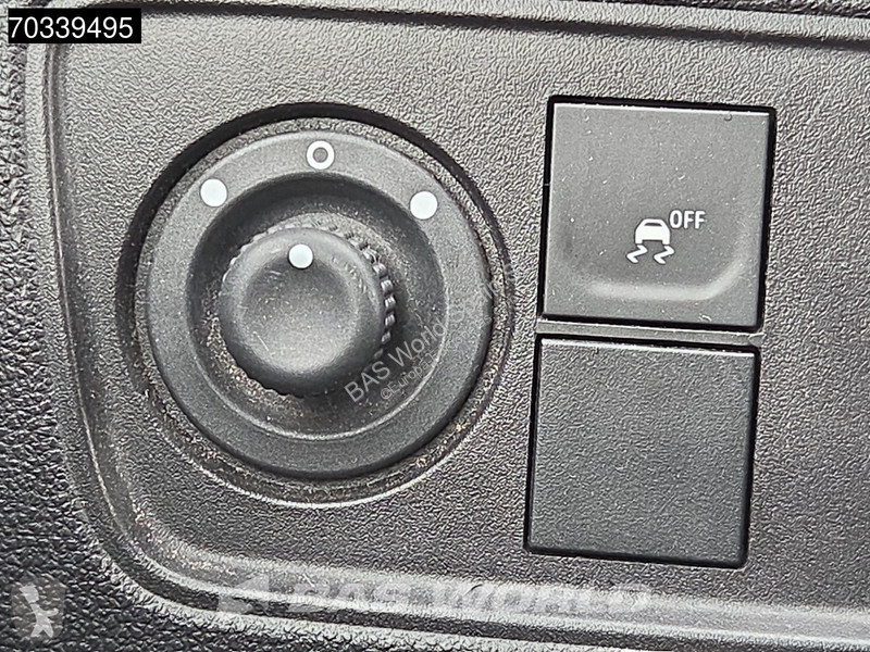 Véhicule utilitaire Renault 95pk ITV 08-2027 -...