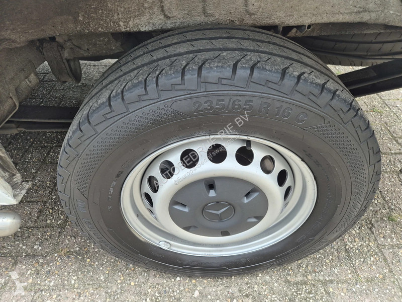 Véhicule utilitaire Mercedes 316 CDI/ L2H1/Aut/...