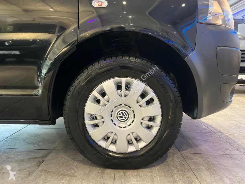 Véhicule utilitaire Volkswagen T5...