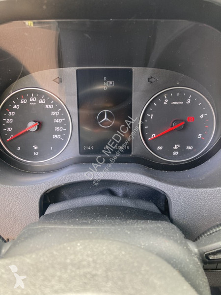 Véhicule utilitaire Mercedes 319 CDI L2H2