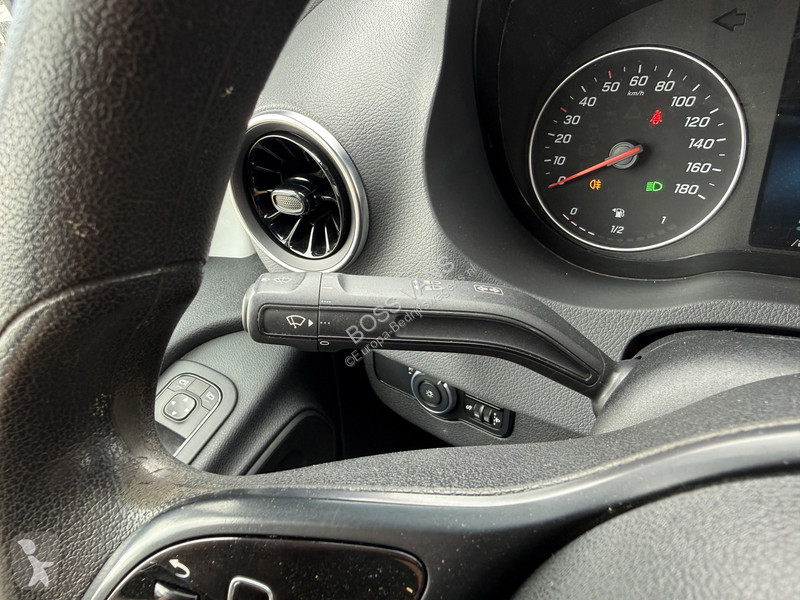 Véhicule utilitaire Mercedes 516 2.2 CDI