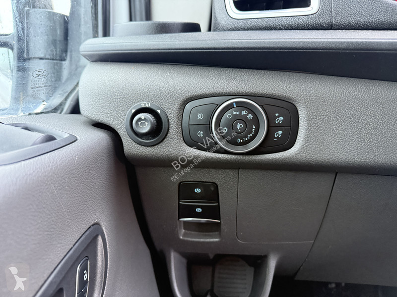 Véhicule utilitaire Ford e 68kWh 184PK E-