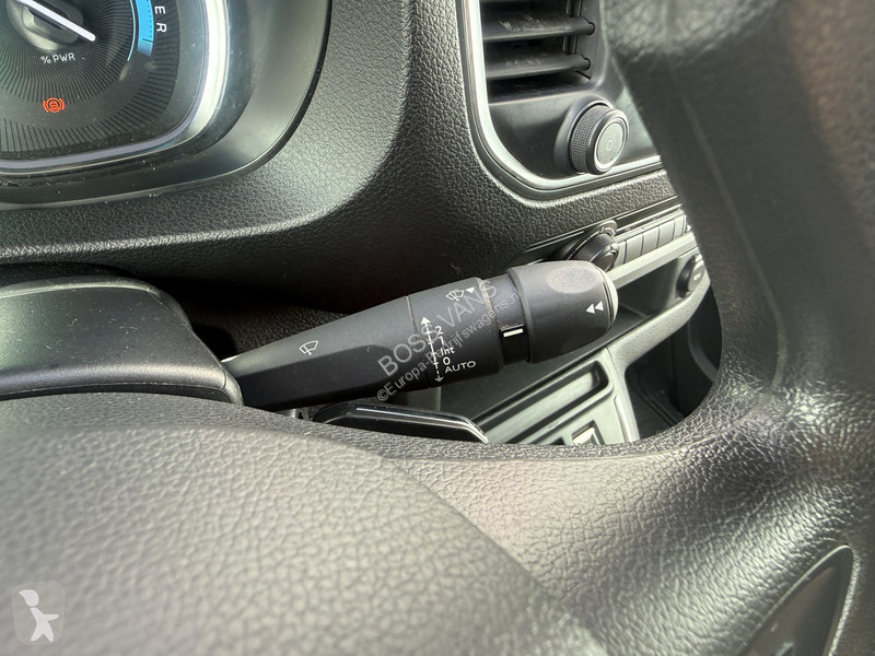 Véhicule utilitaire Opel e 75kWh 136PK e-