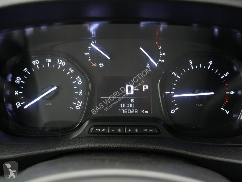 Véhicule utilitaire Toyota ProAce 145pk ProAce