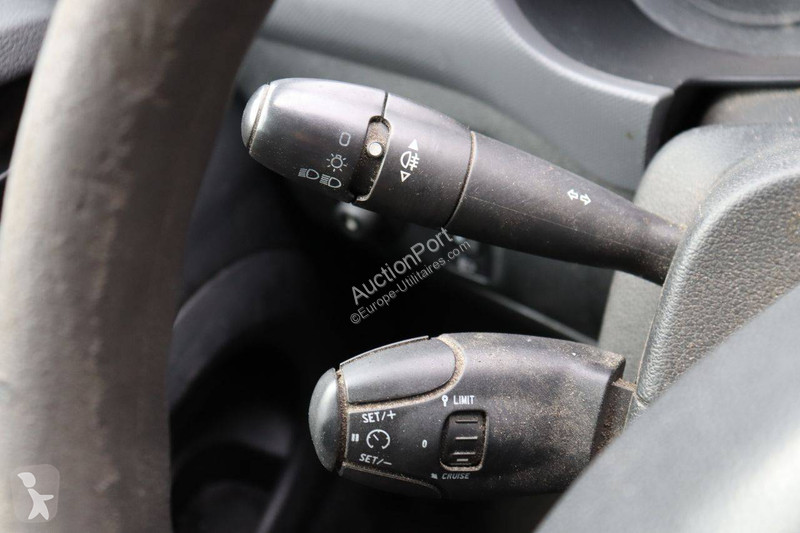 Véhicule utilitaire Peugeot