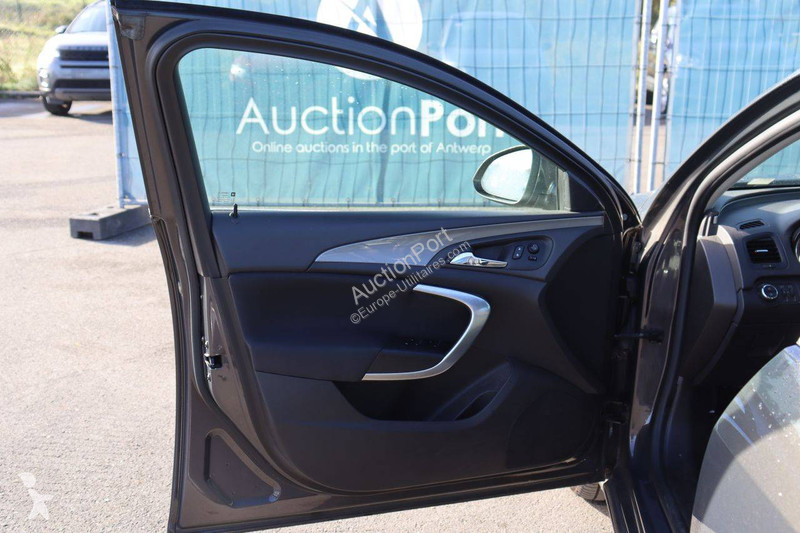Véhicule utilitaire Opel