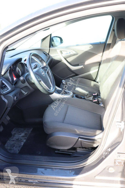 Véhicule utilitaire Opel