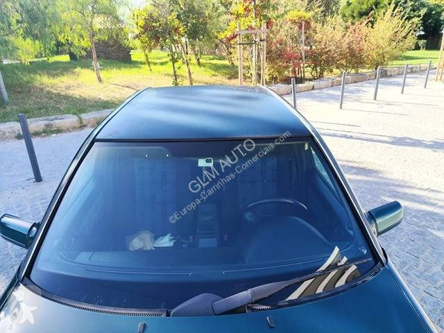 Užitkové vozidlo Mercedes 250 Turbo-D