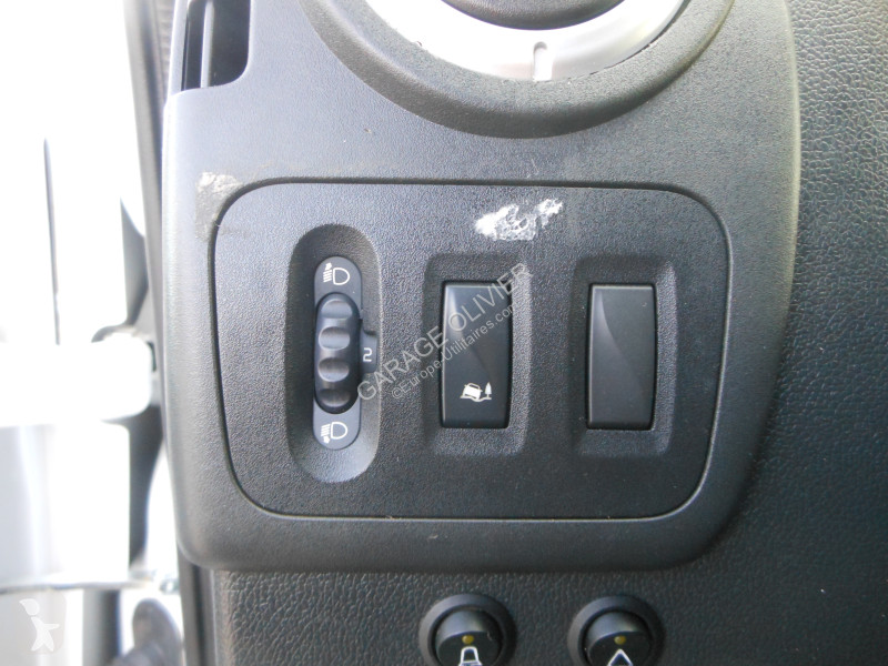 Renault Benne Double Cabine RJ3500 L3 2.3 dci...