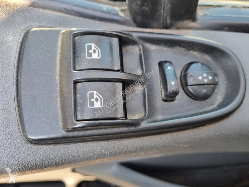 Iveco 35C13 Open laadbak Kraan 850kg Maxilift...