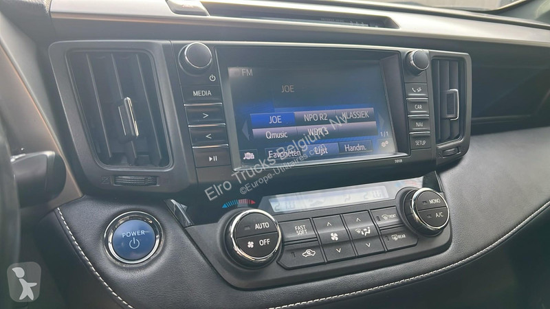 Toyota (HYBRID / AUTOMATIC GEARBOX / BOITE AUTO...