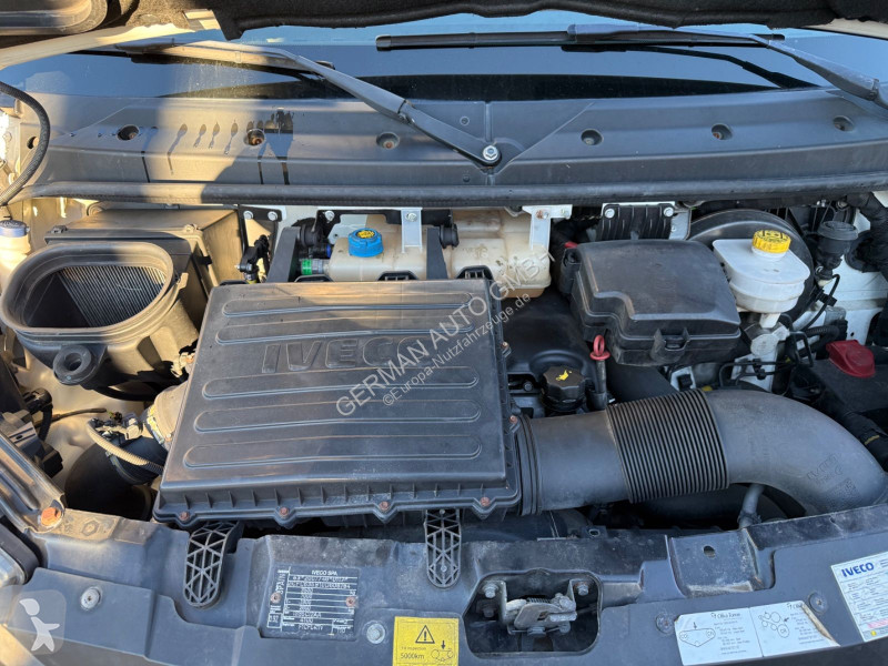 Furgoneta Iveco 35C15 3,0L Koffer LBW 750kg...