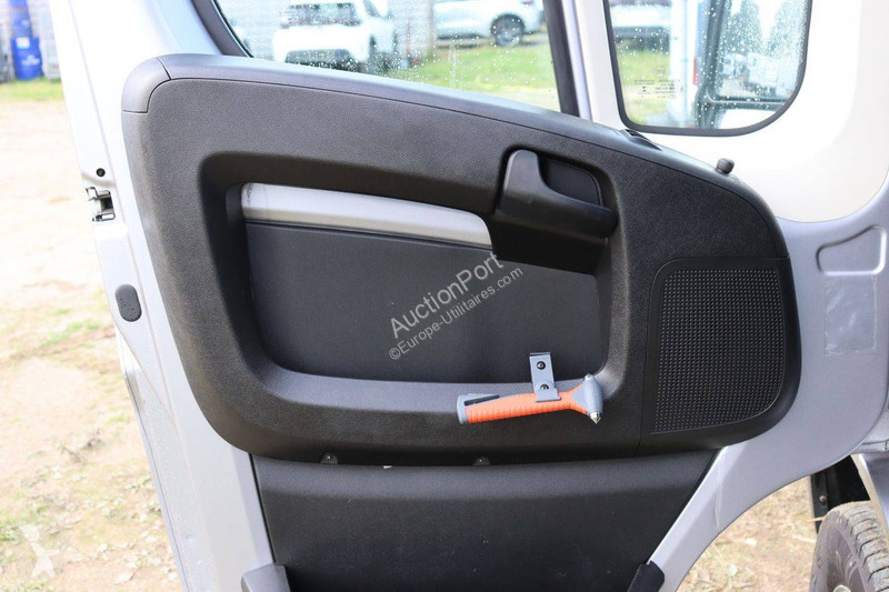 Furgoneta Peugeot