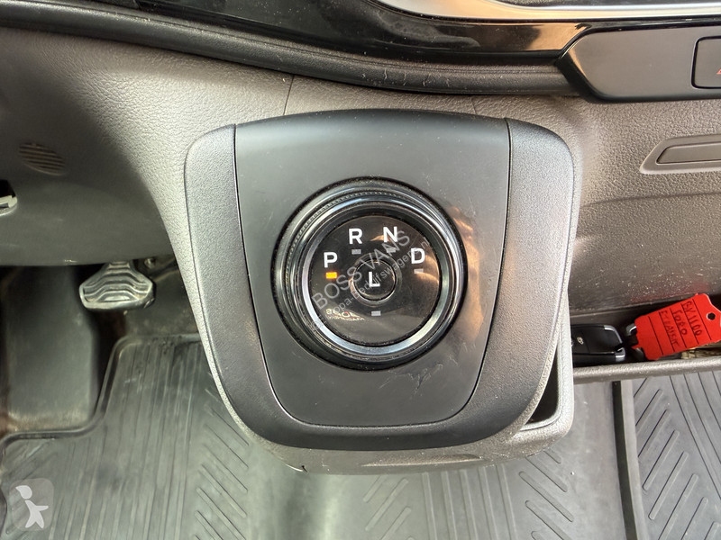 Véhicule utilitaire Ford E