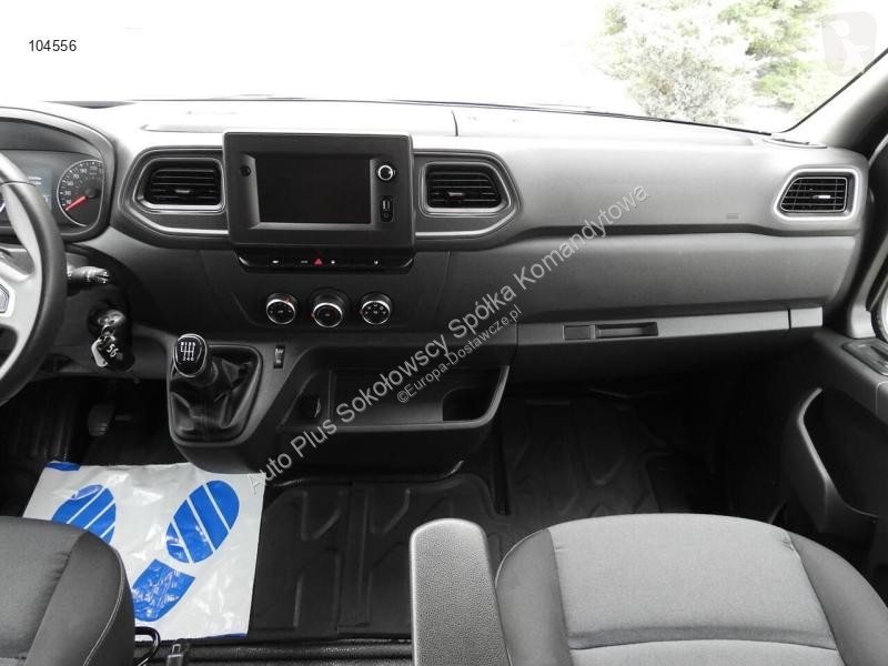 Furgoneta Renault MASTER FURGON BRYGADÓWKA  6...
