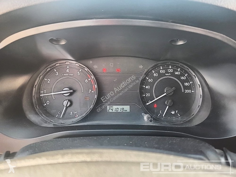 Véhicule utilitaire Toyota Hilux