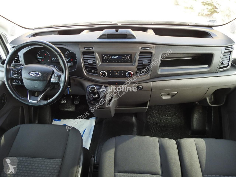 Véhicule utilitaire Ford TRANSIT FURGON...