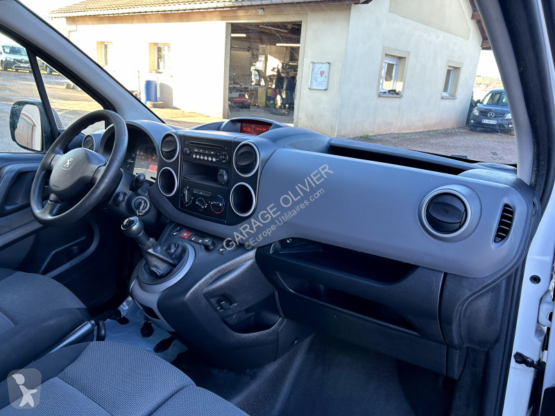Bedrijfswagen Peugeot Standard 1.6 Bluehdi Premium