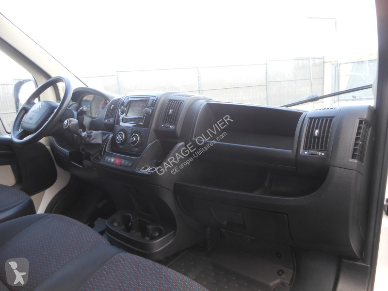 Autoutilitară Citroën 33 L2H2 2.0 Bluehdi 130 Club