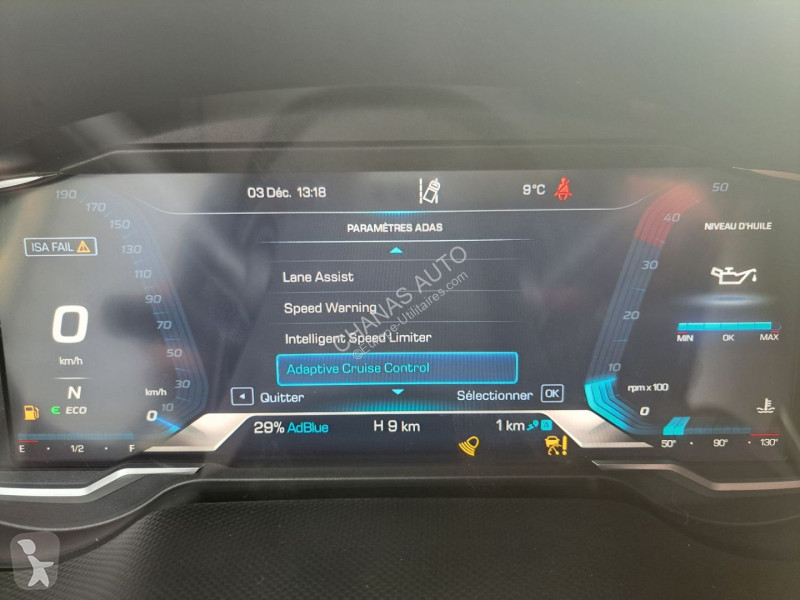 Veículo utilitário Iveco 35S18 A8 180CV 3L...