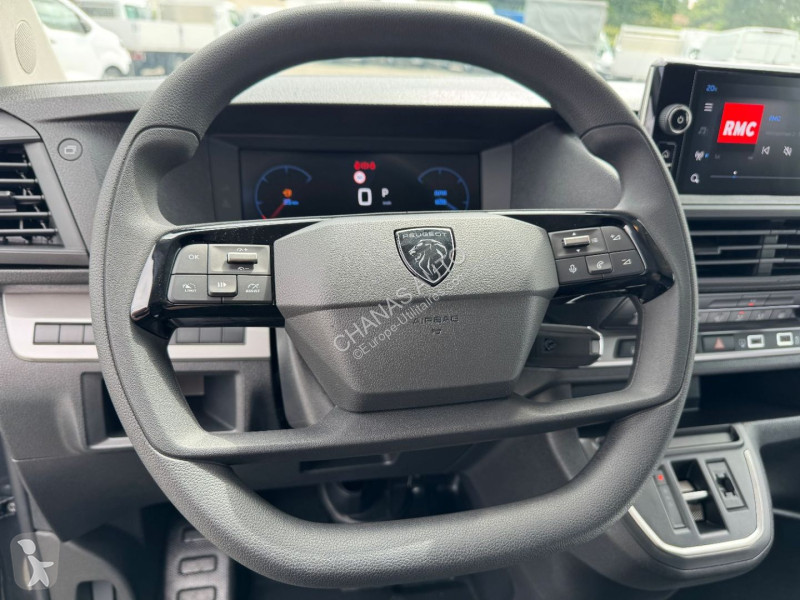 Užitkové vozidlo Peugeot XL 2.0 BLUEHDI 180 EAT8