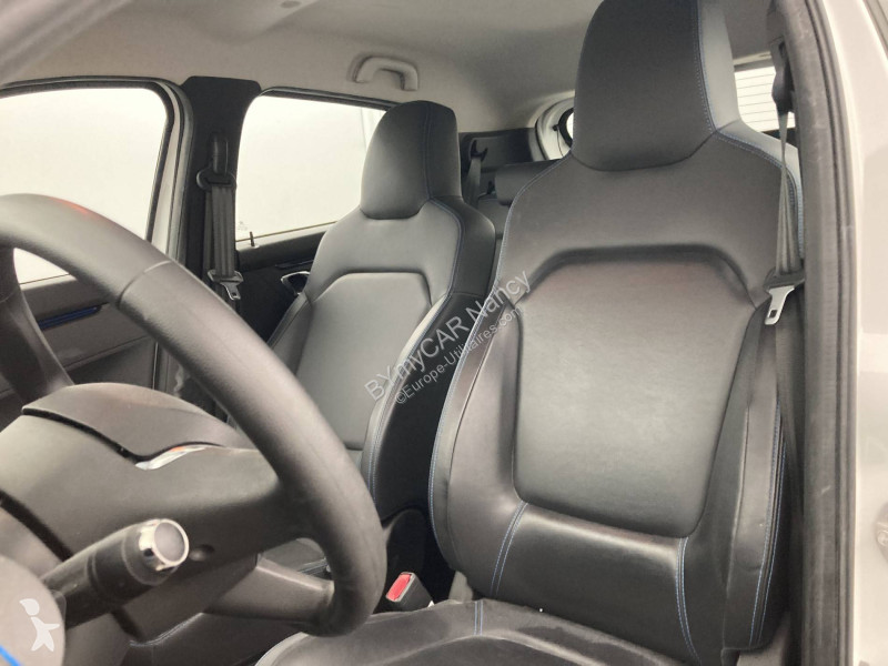 عربة نفعية Dacia Spring Achat Intégral