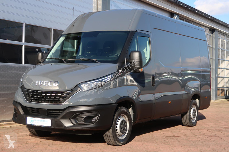 Bedrijfswagen Iveco 35S18HV 3.0 35 L2 H2 AUT/...