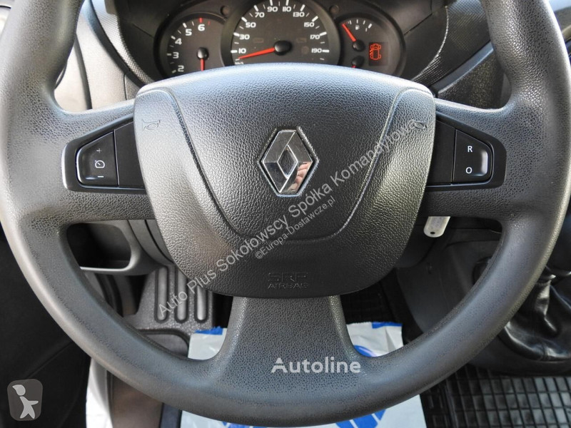 Véhicule utilitaire Renault MASTER FURGON...