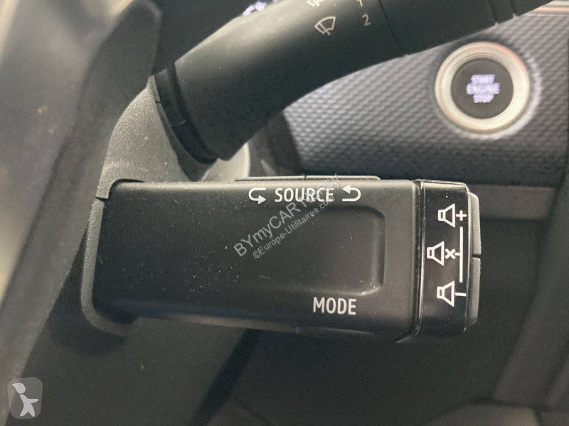 Autoutilitară Renault Arkana mild hybrid 140...