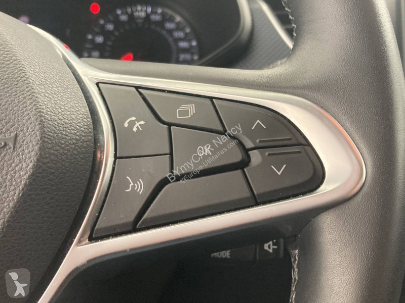 Autoutilitară Renault Arkana mild hybrid 140...