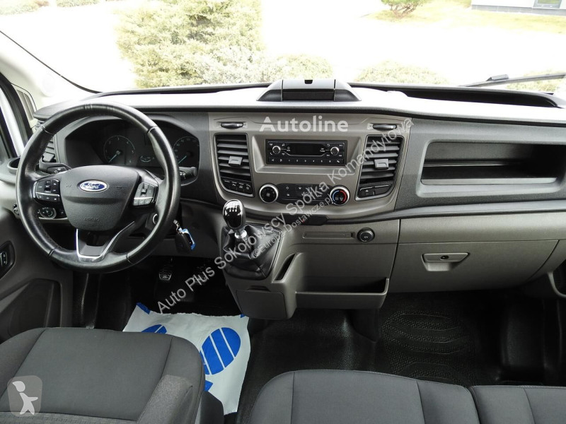 Véhicule utilitaire Ford TRANSIT  FURGON...