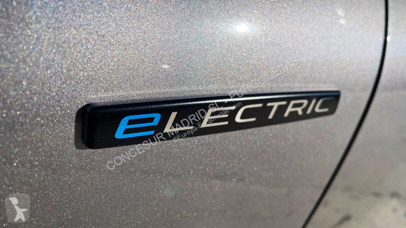 Užitkové vozidlo Mercedes Ecitan Tourer PRO Largo