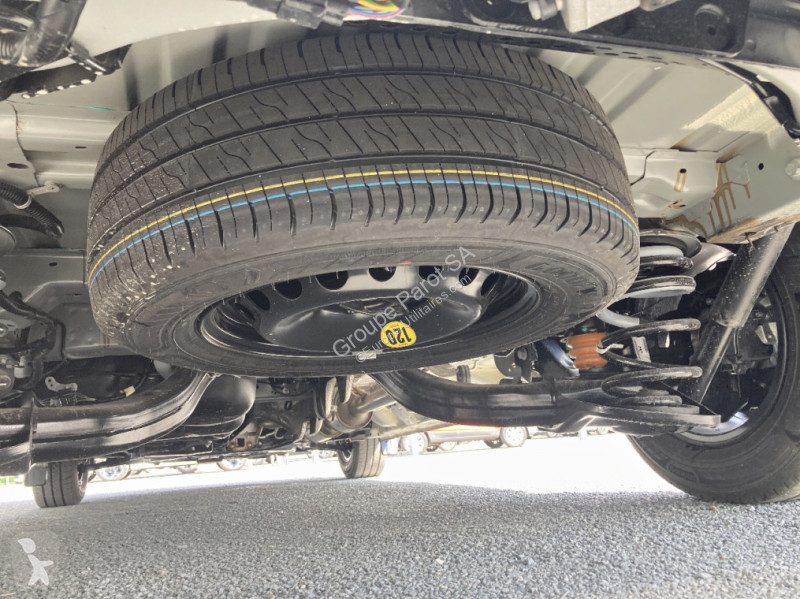 Véhicule utilitaire Ford 320 L1H1 2.0 EcoBlue...