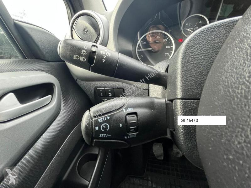 Véhicule utilitaire Citroën BERLINGO MULTISPACE...