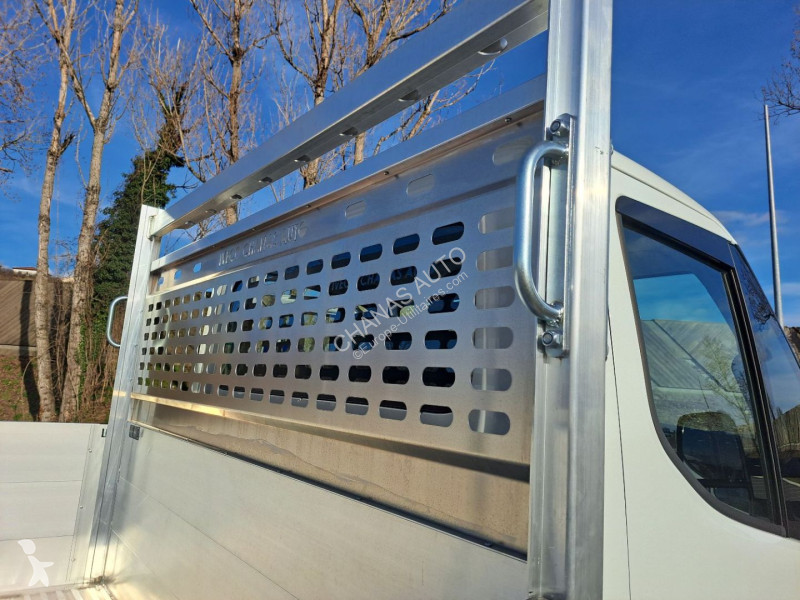 Furgoneta Iveco 35C16 160CV 3L ALUMINIUM 4.10M