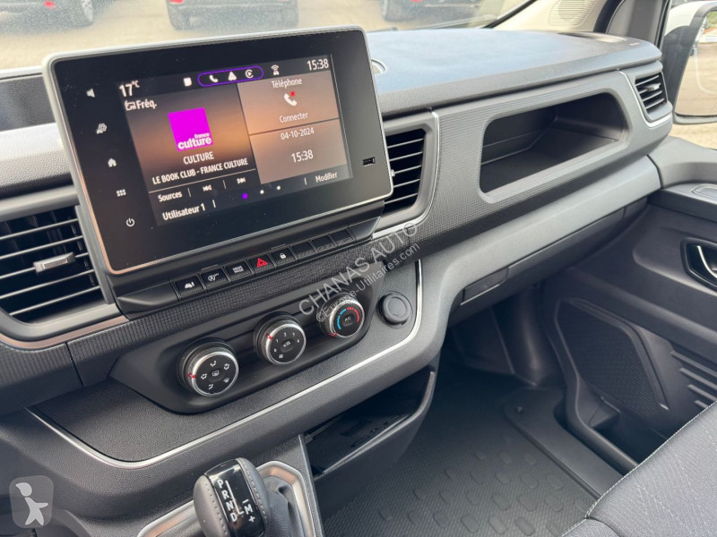 Veicolo commerciale Renault L2H1 3T BLUE DCI...
