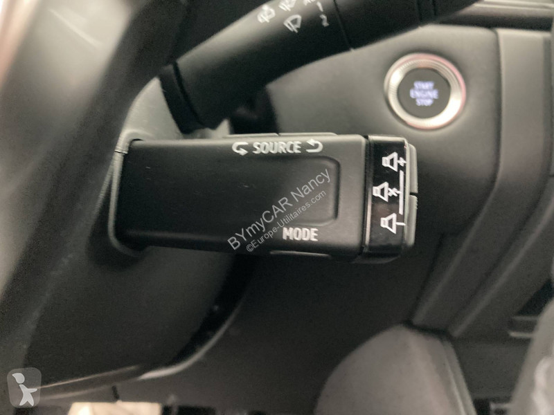 Veicolo commerciale Renault Captur E-Tech full...
