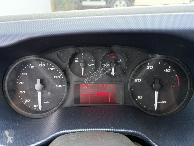 Autoutilitară Iveco 35C18 3.0 3.0 Automaat...