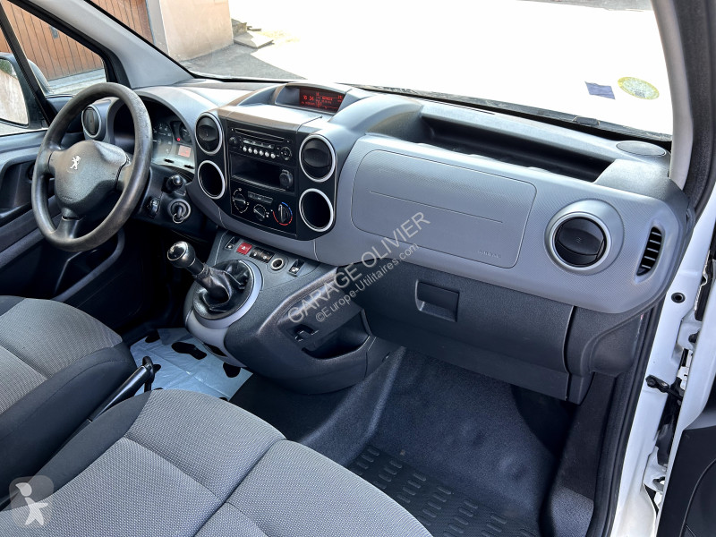 Užitkové vozidlo Peugeot Standard 1.6 Bluehdi...