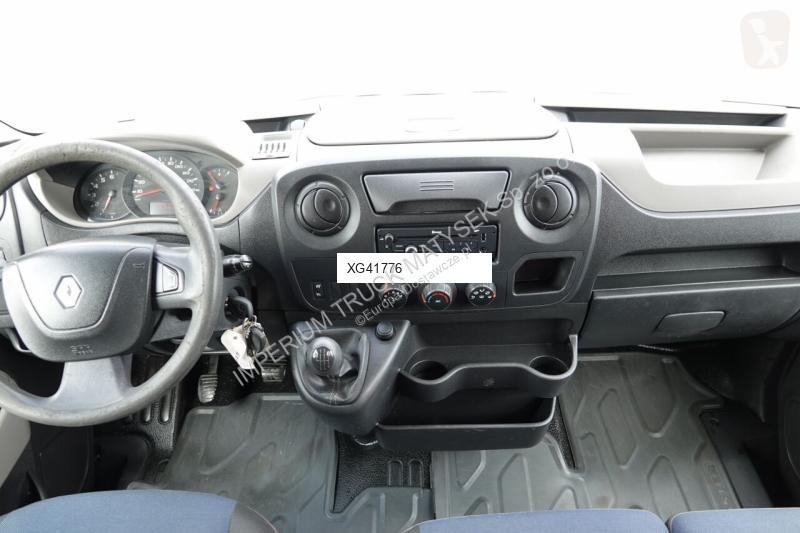 Furgoneta Renault MASTER / 6 osób / MANUAL / L2...
