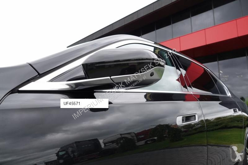 Véhicule utilitaire BMW 7 xDrive M Sport