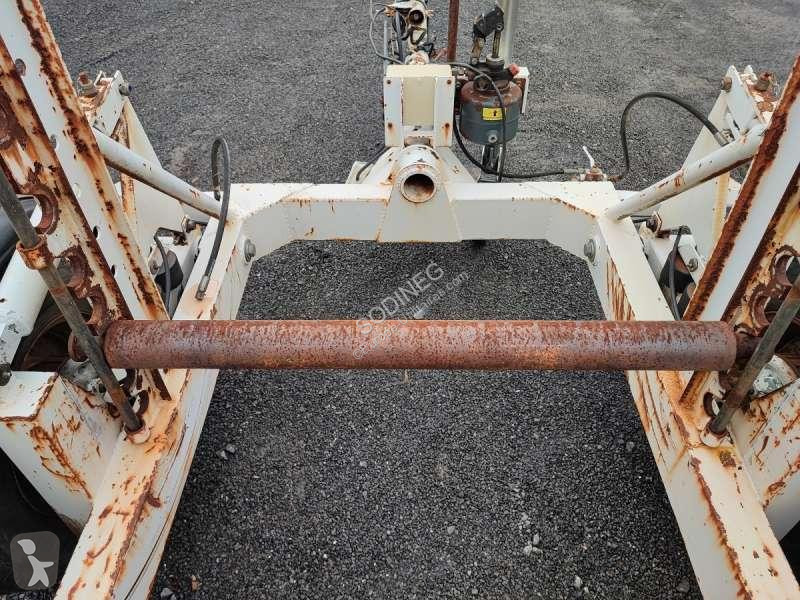 Véhicule utilitaire   PORTE TOURET