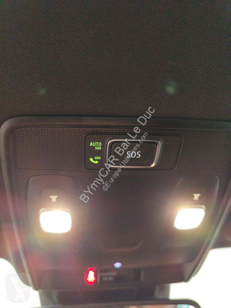 Veicolo commerciale Renault Clio E-Tech 140